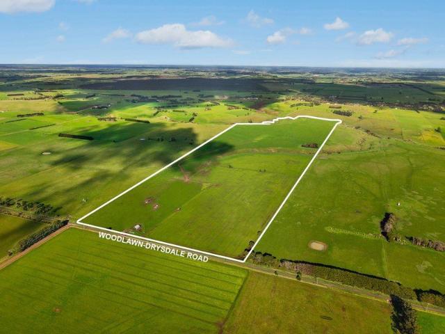 Spectacular, productive renowned Drysdale Valley less than 20 minutes Warrnambool 234 Acres