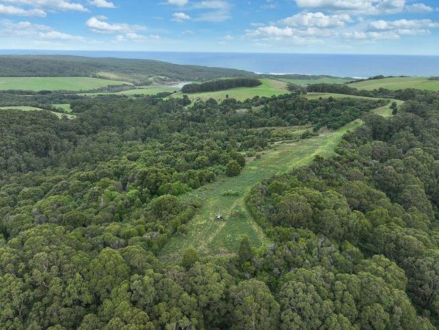 SPECTACULAR PROPERTY WITH CAPTIVATING VIEWS