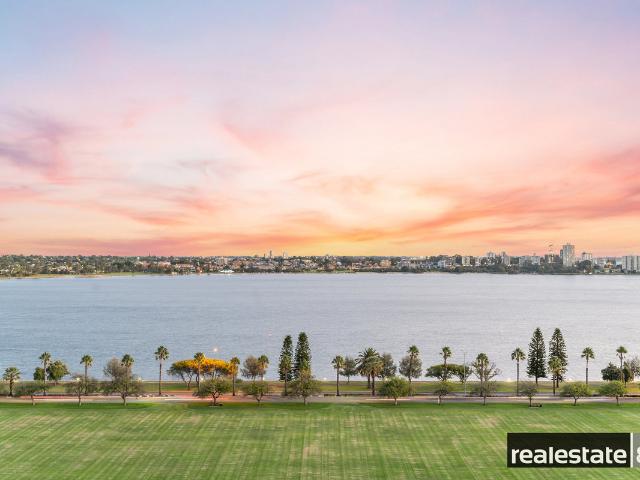 SPECTACULAR SWAN RIVER VIEWS!