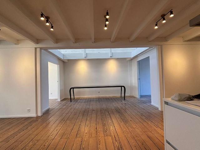Spektakuläres Wohn Loft auf 2 Ebenen mit 3 abgeschlossenen Zimmern und Galerieebene in Bonn Beuel