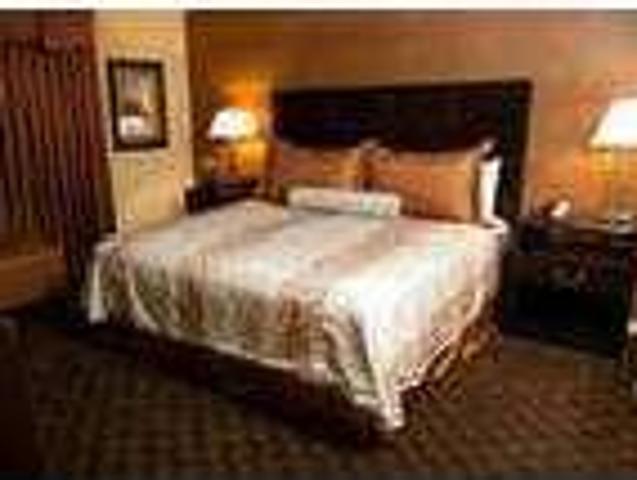 Spend Summer Vacation in Williamsburg, VA Condo 2 BR,2 BATH