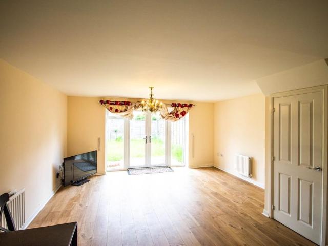 Spitfire Road, Cambourne