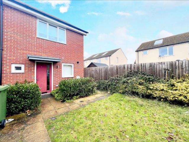 Spitfire Road, Cambridge CB23, 2 bed property to rent, £1,500 pcm | PrimeLocation