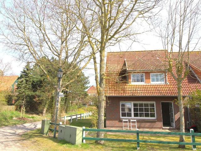 Spiekeroog schönes Reihenendhaus in bester Lage zu verkaufen!
