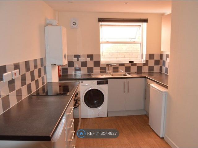 Spilman Street, Carmarthen SA31, 1 bed flat to rent, £650 pcm | PrimeLocation