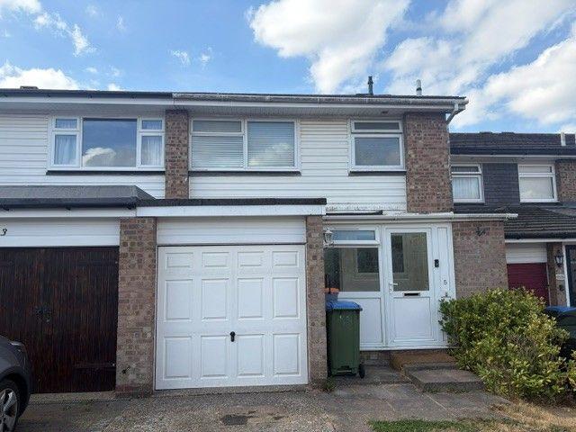 Spinney Close, Horsham RH12, 3 bed terraced house to rent, £1,950 pcm | PrimeLocation