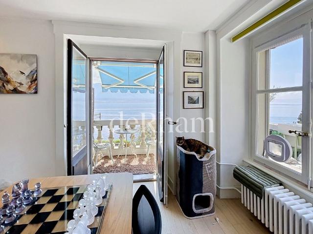 Splendid 4 room apartment with breathtaking views!