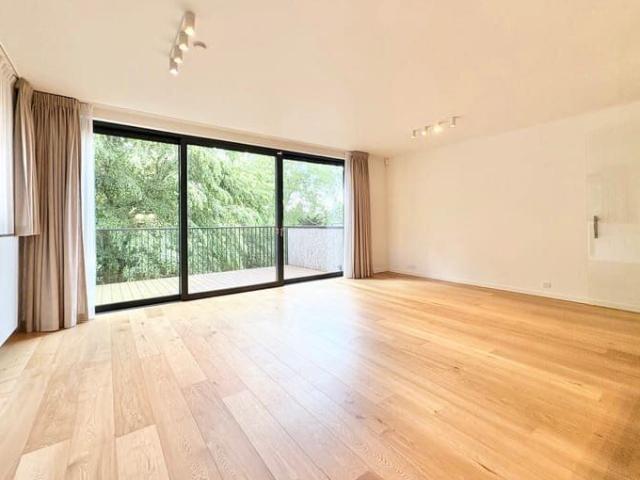 Splendid 2 bedroom apartment with large terrace