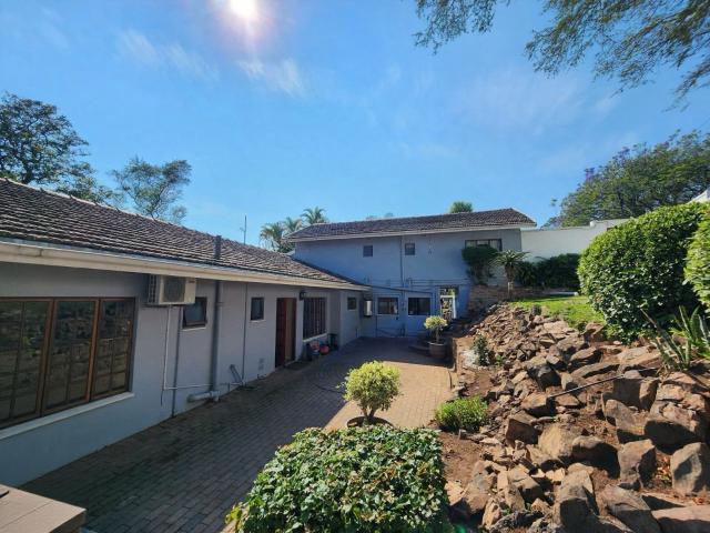 Splendid house to rent in Kloof!