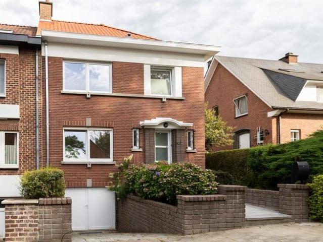 Splendid renovated house with 3 bedrooms