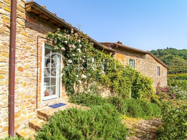 Splendido casale di 650 mq immerso nel chianti classico fine. 650m² Greve in Chianti
