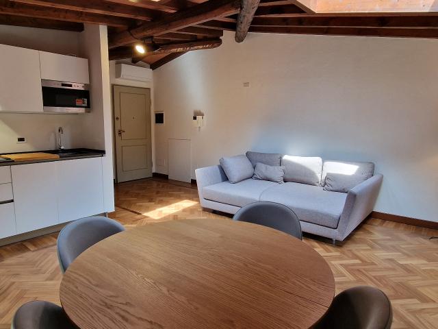 Splendido monolocale in affitto a Croara