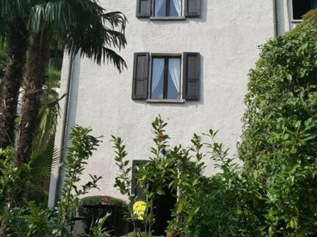 Splendido rustico antico con piscina condominiale