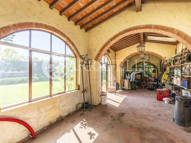 Splendida e prestigiosa villa storica risalente al Xiv secol. 2865m² Scandicci