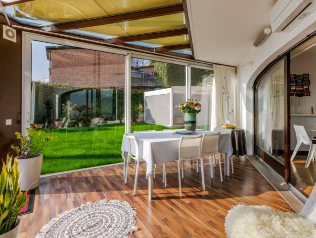 SPLENDIDA VILLA 6.5 LOCALI VISTA LAGO CON PISCINA A BIOGGIO