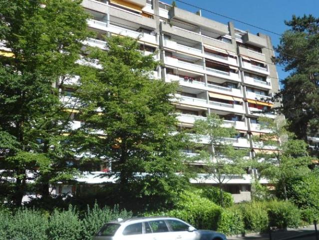 Splendide 9 pièces dans quartier résidentiel