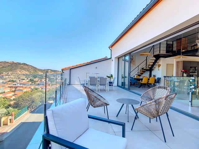 Splendide contemporaine Vue panoramique Prestations haut. 210m² Port Vendres