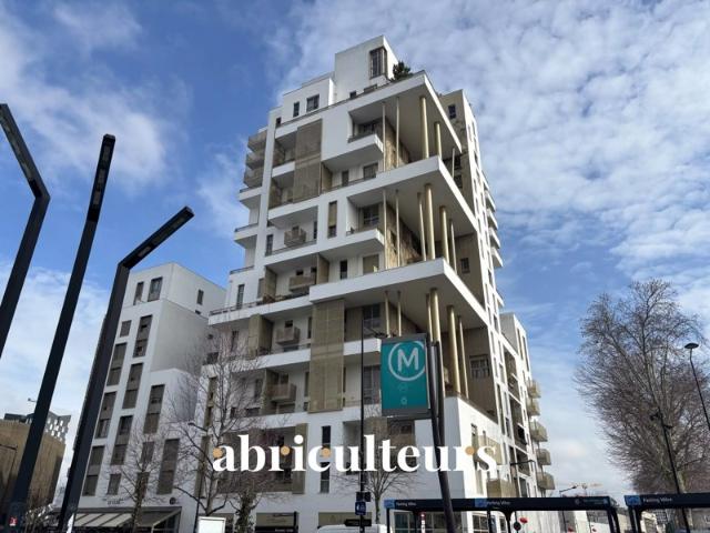 Splendide Appartement de 118.0 m² Avec terrasse et balcon Résidence récente prestigieuse Métro Front Populaire