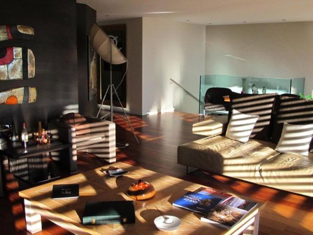 SPLENDIDE APPARTEMENT DE 4 PIECES AVEC VUE PANORAMIQUE A LUTRY