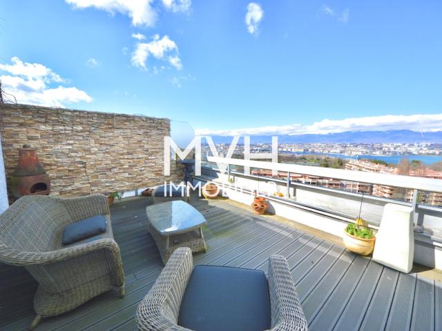 Splendide attique 270 m2 terrasses avec vues Jet d'eau et Mont blanc