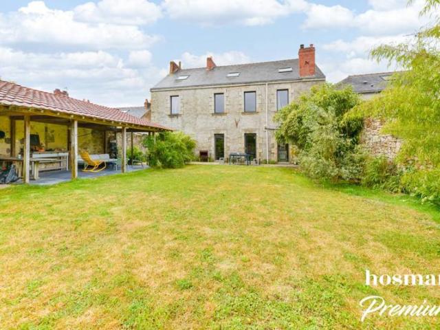 Splendide maison 7 chambres de 245 m² habitables 320 m² au sol avec un magnifique jardin Proche Parc de Procé