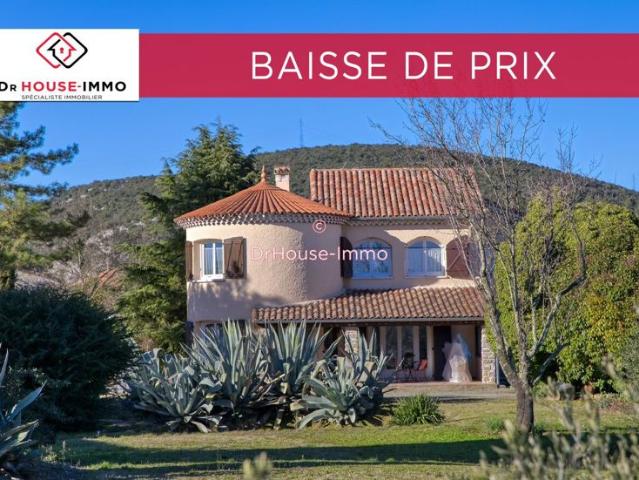Splendide propriété de 6 pièces et dépendances avec vaste jardin en partie constructible à Bagard