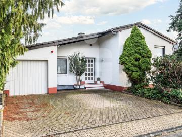 Split Level Haus mit Feldrandlage in Buir