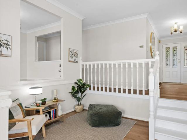SPLIT LEVEL HOME IN WELLINGTON POINT