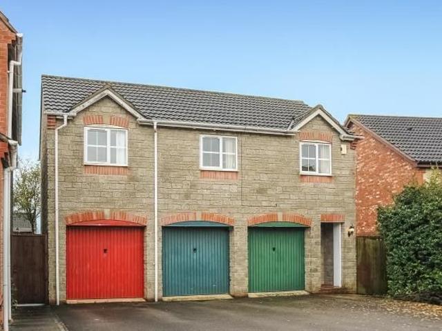 Spruce Gardens, Oxford OX4, 1 bed end terrace house to rent, £1,250 pcm | PrimeLocation