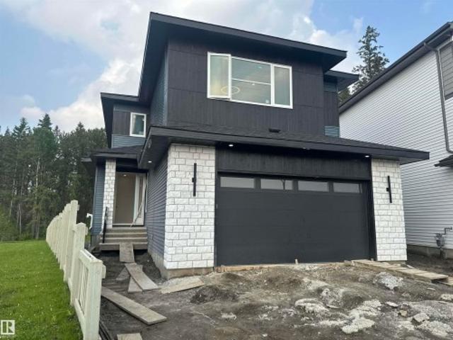 Spruce Grove, AB, T7X 0W2 house for sale | Listing ID E4500 | Royal LePage