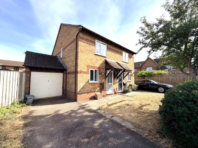 Spruce Drive, Bicester OX26, 2 bed semi detached house to rent, £1,500 pcm | PrimeLocation