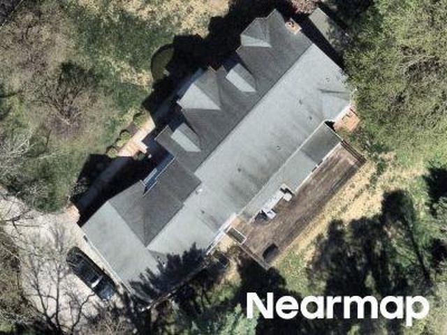 Spruce Ln