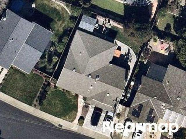 Spruce Ln