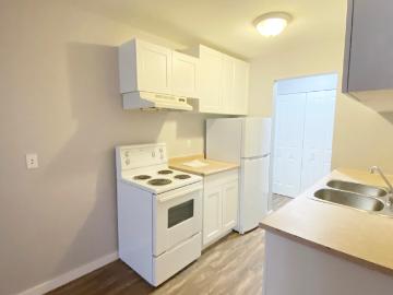 Spruce Manor 1 Bedroom 1 Bath [object Promise] for Rent