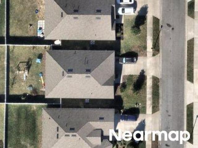 Spruce Pine Dr