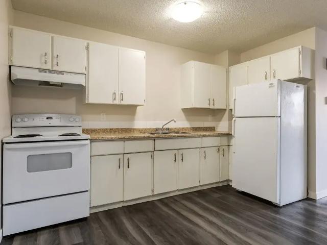 Spruce View Apartments 2 Bedroom Apartment for Rent