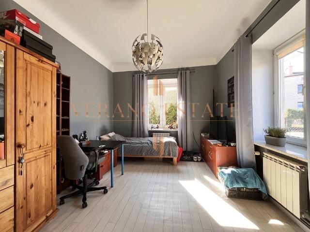 Sprzedam 4 pokojowe mieszkanie 66 m² z ogrodem w Piastowie
