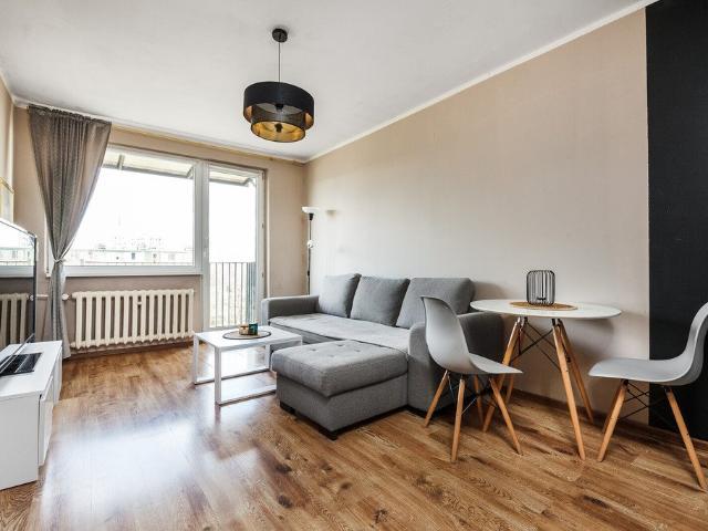 Sprzedam 2 pokojowe mieszkanie 43 m² z balkonem w Gdańsku