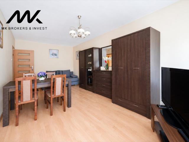 Sprzedam 2 pokojowe mieszkanie 45 m² z balkonem i wiatą