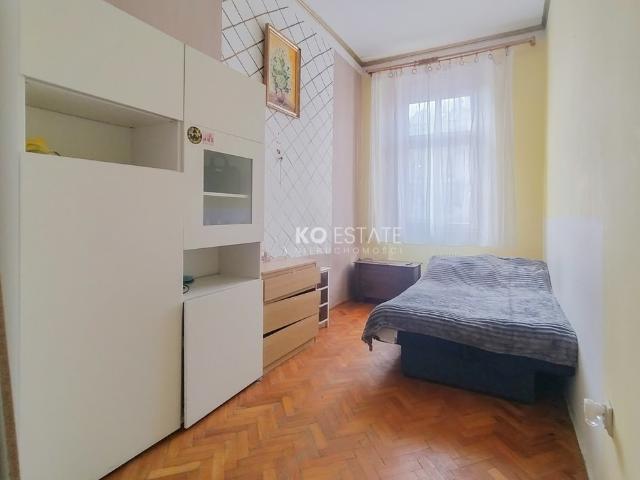 Sprzedam 2 pokojowe mieszkanie 46 m² w klimatycznej kamienicy