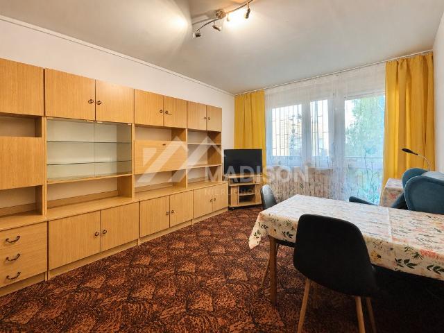 Sprzedam 2 pokojowe mieszkanie 47,5 m² z balkonem loggia w Warszawie