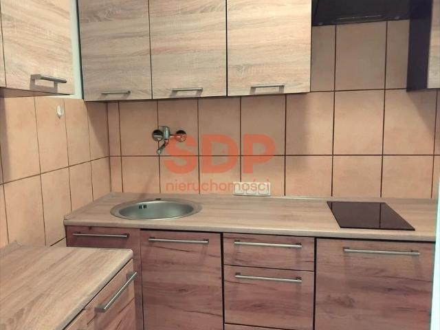 Sprzedam 2 pokojowe mieszkanie z balkonem w centrum Siemianowic