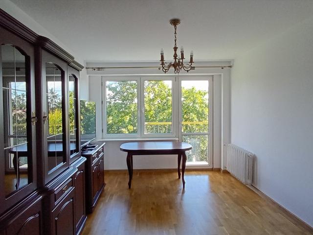 Atrakcyjne 39 m² mieszkanie po remoncie z zielonym otoczeniem