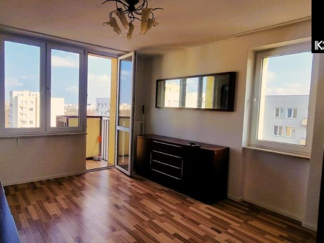 Sprzedam 3 pokojowe mieszkanie 47 m² z panoramicznym widokiem na Warszawę
