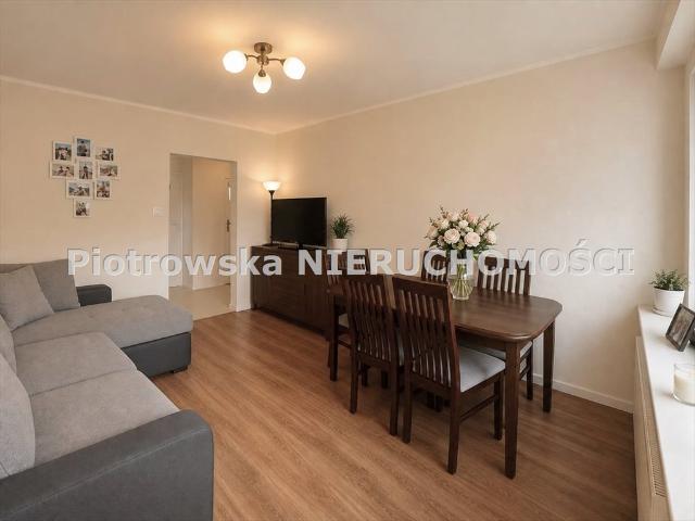 Sprzedam 3 pokojowe mieszkanie 48,2 m² w Sieradzu