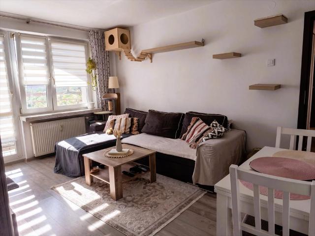 Sprzedam 3 pokojowe mieszkanie 51,5 m² z balkonem w Giszowcu