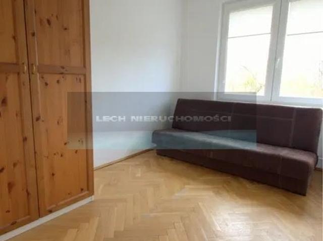 Sprzedam 3 pokojowe mieszkanie 53 m² na Woli z balkonem