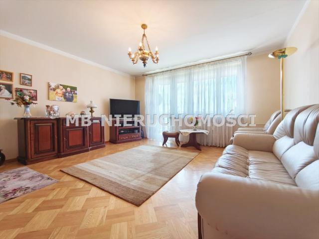 Sprzedam 3 pokojowe mieszkanie 68 m² w Nidzicy z loggią
