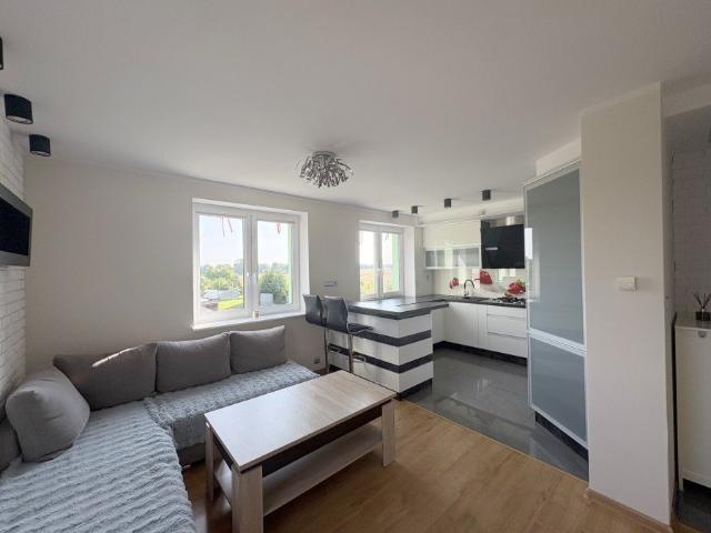 Sprzedam zadbane 2 pokojowe mieszkanie 37,78 m² w Sądowie