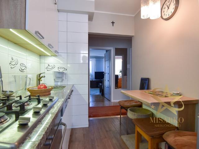 Sprzedam zadbane 48 m² z dwustronnym układem w Białymstoku